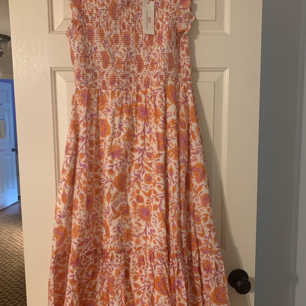 Womens Size S Vineyard Vines smocked sleeveless dress